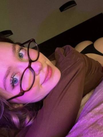 Гаяне Горячая Брюнетка фото 2